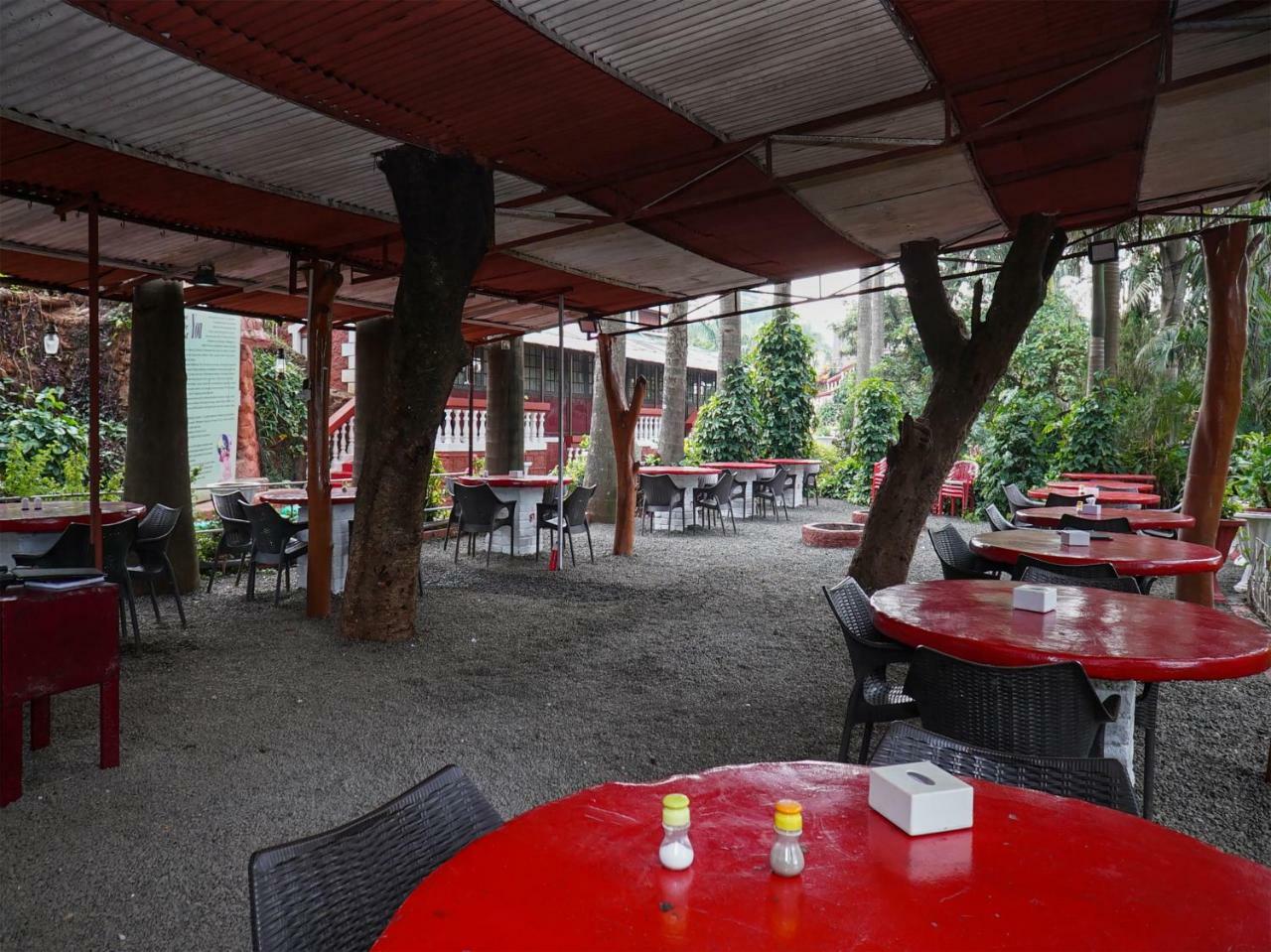 Sherbaug- A Theme Park And Resort Pānchgani Exterior foto